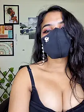 Noor-Bold live XXX chat