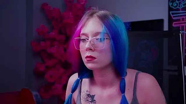 Živý XXX chat SakuraBliss