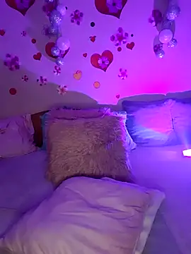 BellaBellaHot Chat XXX live