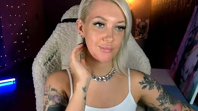 tykioty_Miley's Live XXX Chat