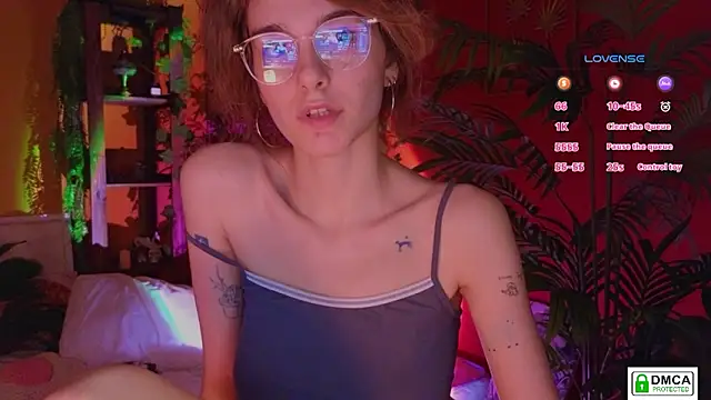 soft_animal_ Live XXX Chat