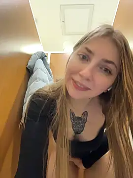 Sunny___Bunny Webcam show