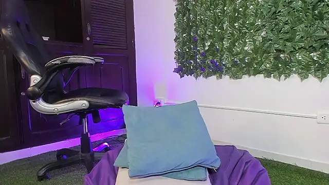 BellaRoux1 Live XXX-Chat