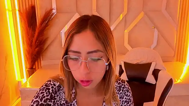 دردشة tamara_tp الجنسية المباشرة