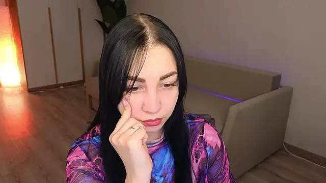 Mira_Harlow: онлайн-секс-чат