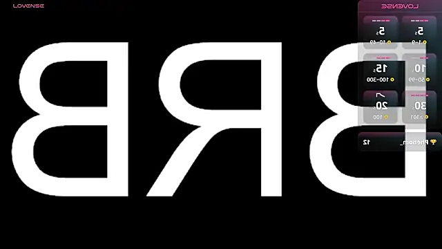 MisRoos' Live XXX Chat