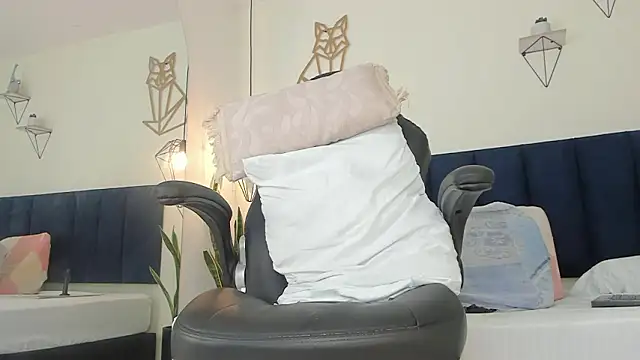 mayaevansmg: απευθείας συνομιλία ΧΧΧ