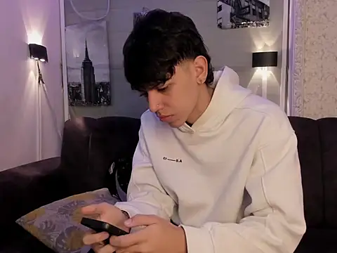 sebas_pretty7 webkamerás műsora