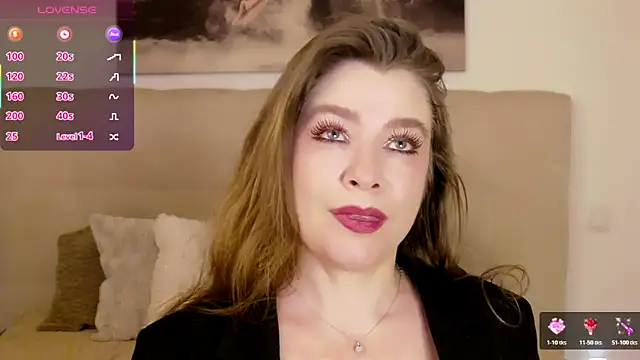 PetersEmily 现场XXX聊天