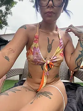 Namii_cute Adlı Modelin Web Kamerası Şovu