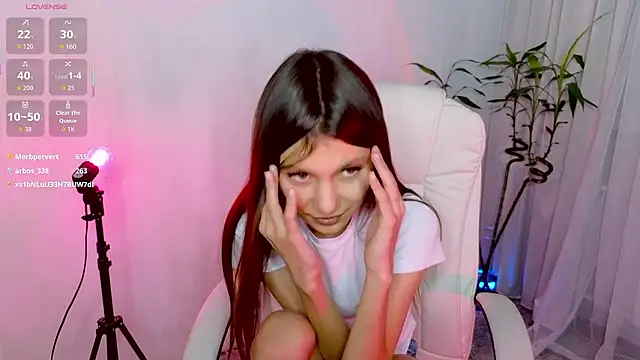 Little__Lunaa Live XXX-Chat