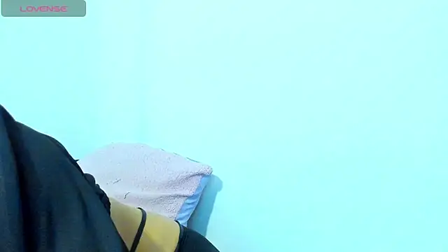 Bessie32 Chat XXX live