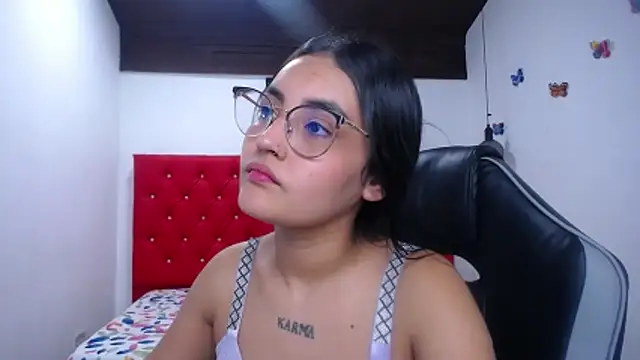 kathe-mills235 Chat XXX in diretta