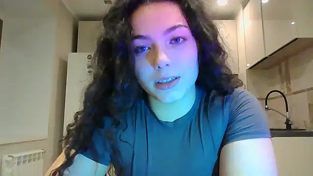 Dianasi élő XXX-chatje