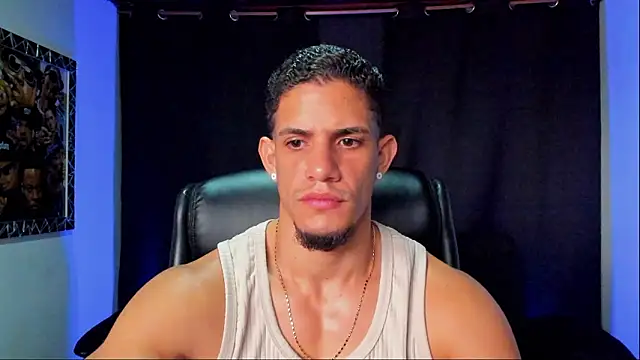 jhonnysnow17: онлайн-секс-чат