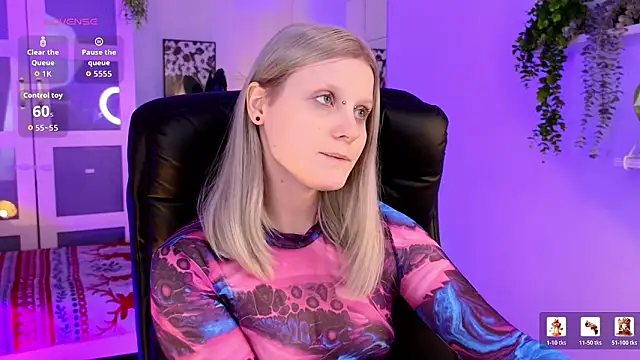 ShineJoan: απευθείας συνομιλία ΧΧΧ