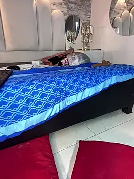 Kristy1_のライブXXXチャット