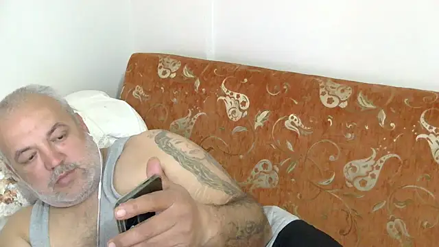 Chatroom XXX en direct de husoizmir