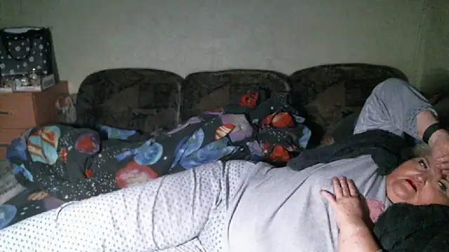 Lana555 即時 XXX 聊天