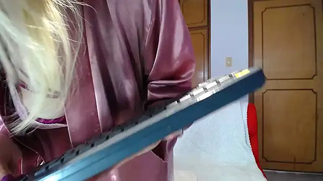 sophia_ny – Naživo XXX chat