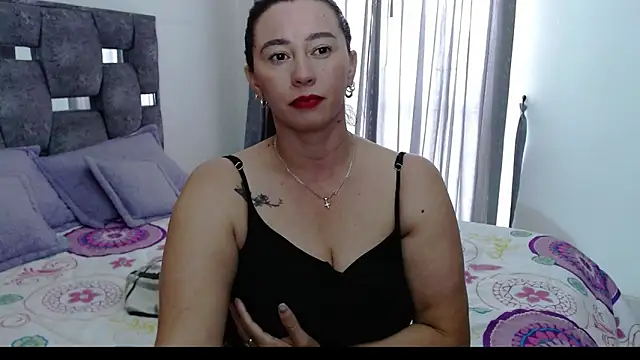 sara_hott_1 webkamerás műsora