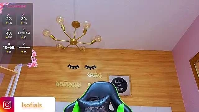 Abril_Velvet_a_ élő XXX-chatje