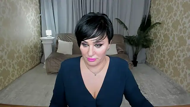 KiraTempt: απευθείας συνομιλία ΧΧΧ