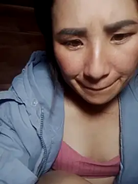 Chat XXX ao vivo de Belinda-686