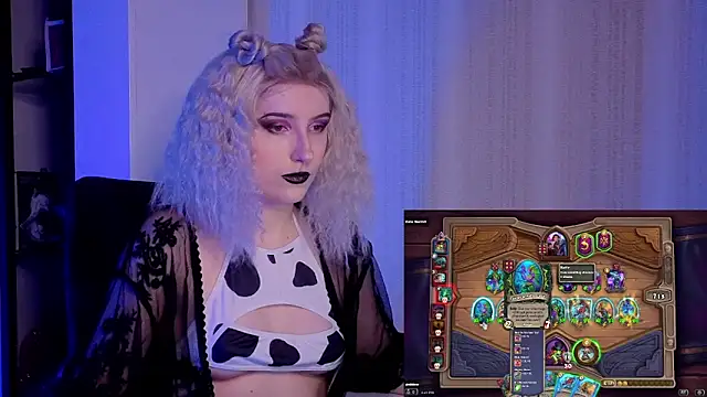 Chat +18 de violet-siren-x ao vivo