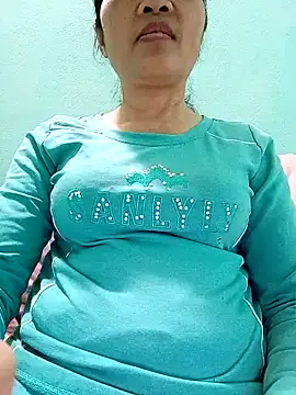 Lovepussyhair 网络视讯表演