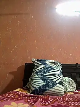 XXX chat uživo modela Rupkumarmaleforfun