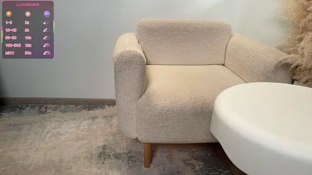 Lella_Ryann_ 现场XXX聊天