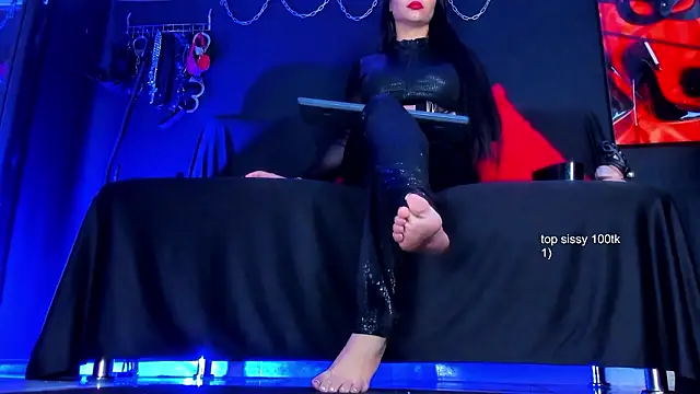 Онлайн чат XXX KaramStone