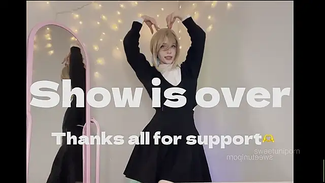 sweetuniporn Live XXX-chat