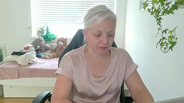 Czat XXX na żywo – Linsy_Kim