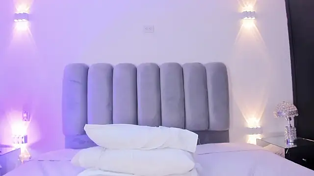 XXX chat uživo modela BritanyBrown_