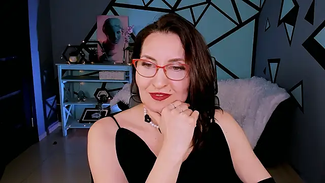 UnaTerra's Live XXX Chat