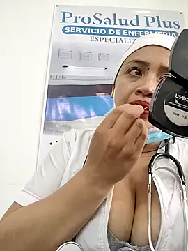 Czat XXX na żywo – MILA__06