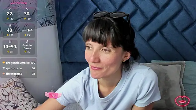 XXX chat uživo modela Valery_More__