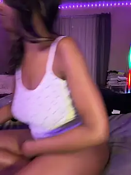 AshleyCa1995 Show in webcam