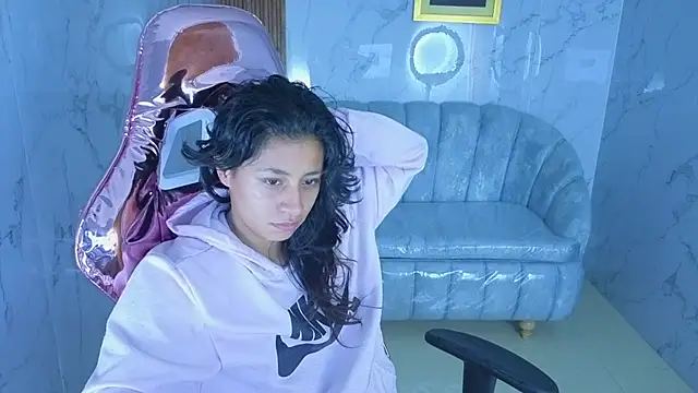 serabella_s 现场XXX聊天