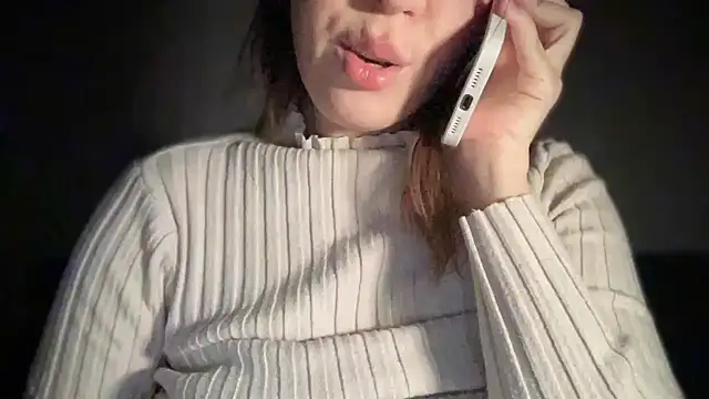 Karrolliza 现场XXX聊天