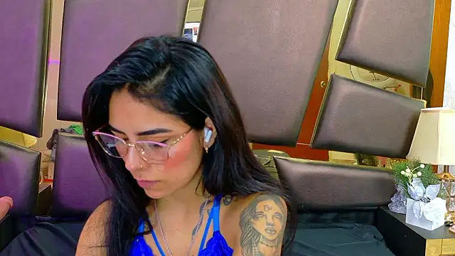 NicoleEsposito live XXX chat