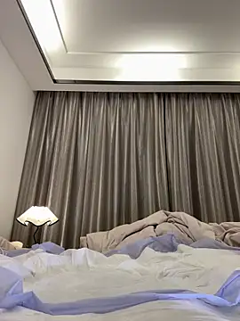 Kiki--2025's Live XXX Chat