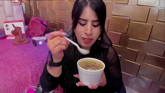 Chat XXX ao vivo de Nara_belen