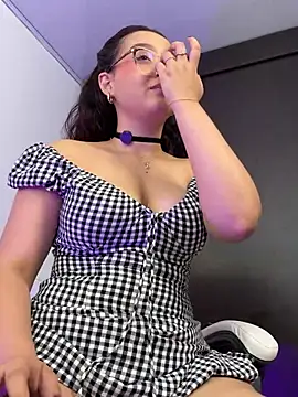 Chat XXX en directo de kittysophie_