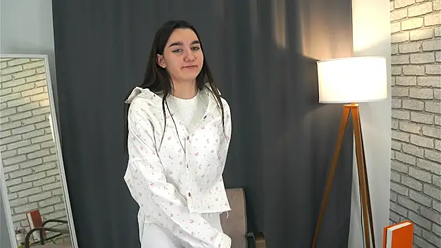 HermilaClap 现场XXX聊天