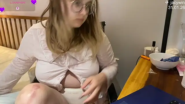 JacyWinslat Live XXX-Chat