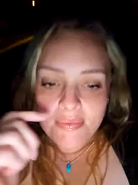 Bridgette03's Webcam Show