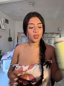 Chat XXX en directo de lucianaroy